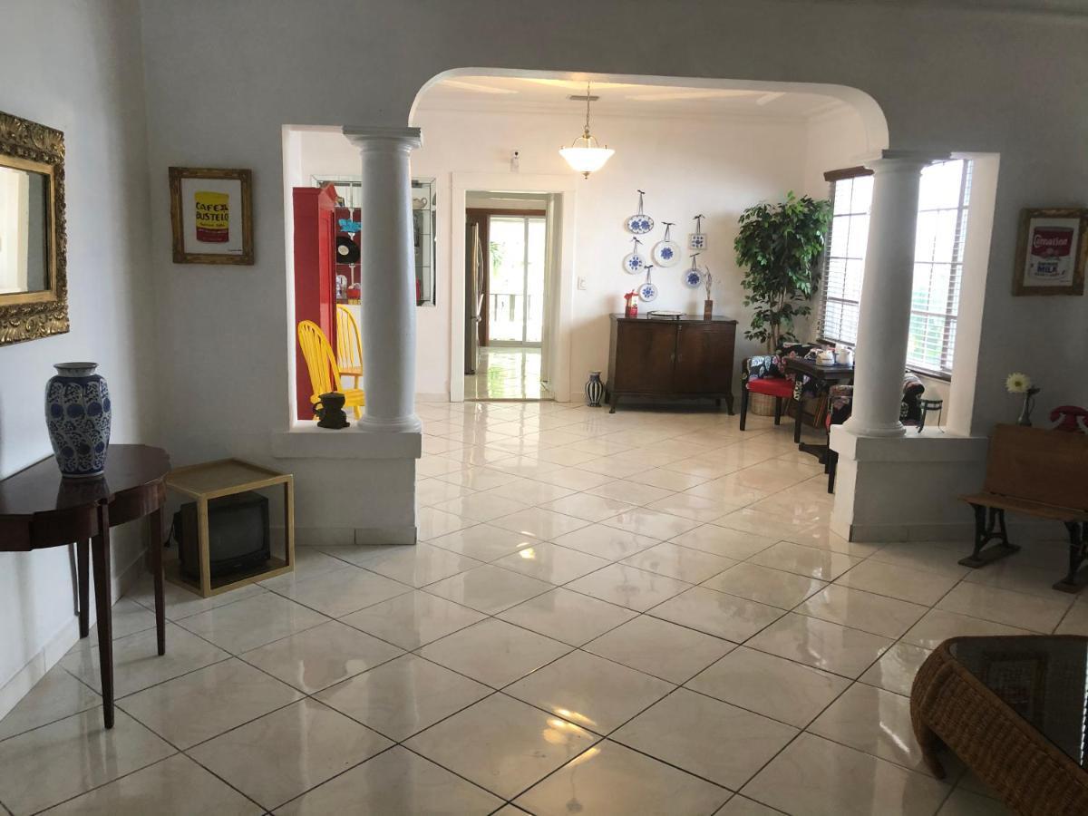 Private Suite Next To Calle Ocho Маями Екстериор снимка