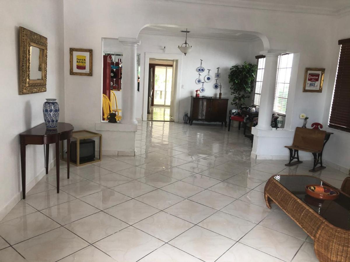 Private Suite Next To Calle Ocho Маями Екстериор снимка